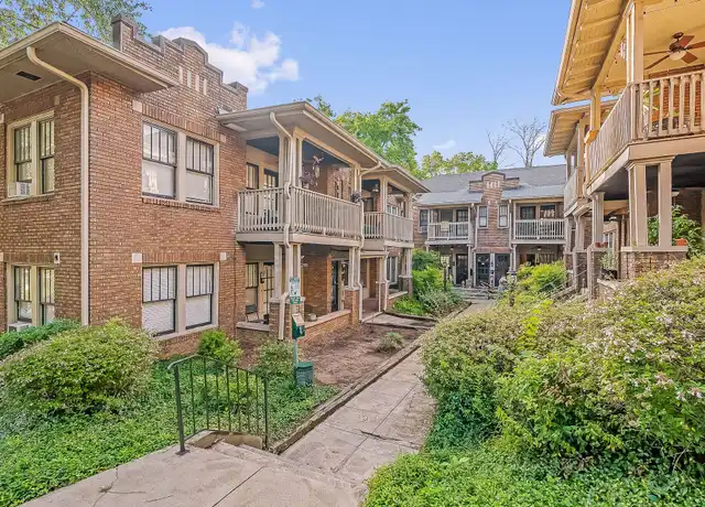 Property at Highland Court II Apartments - 2830 10th Ct S, Birmingham, AL, 35205, 1 bed, 1 bath, [object Object]