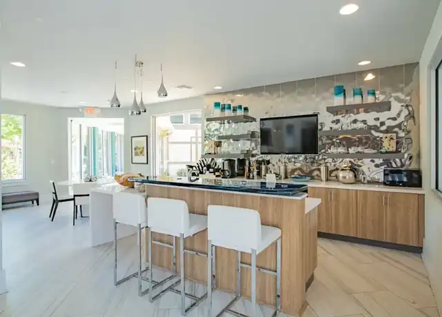Property at Creekfront at Deerwood - 9803 Creekfront Rd, Jacksonville, FL, 32256, 1 bed, 1 bath, [object Object]