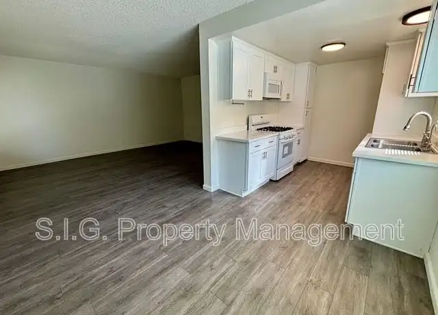 Property at 1126 E Doran St Unit C, Glendale, CA, 91206, 2 beds, 1 bath, [object Object]