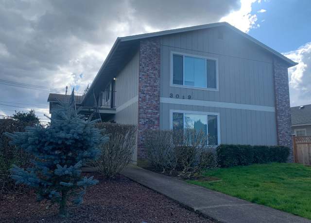 Photo of 3019 Dover St Unit 4, Longview, WA 98632