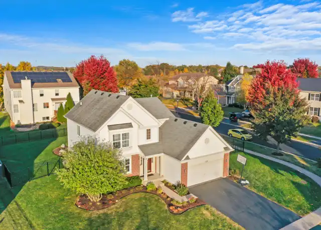 Property at 1024 Birchwood Dr, Pingree Grove, IL, 60140, 3 beds, 2.5 baths, [object Object]