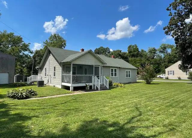 Property at 6062 Potomac Dr, King George, VA, 22485, 3 beds, 1.5 baths, [object Object]