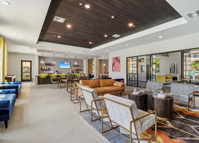 Photo of 352 Townsite Promenade, Camarillo, CA 93010