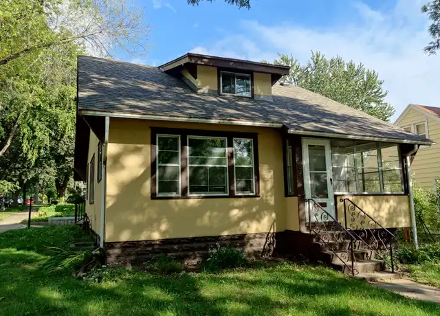 Property at 334 Albert St S, Saint Paul, MN, 55105, 4 beds, 1 bath, [object Object]