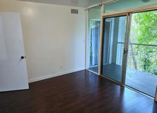 Property at 730 S 1200 E Unit 15 15B, Salt Lake City, UT, 84102, 4 beds, 1 bath, [object Object]