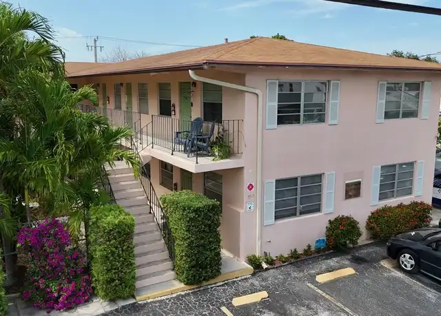 Property at 2017 NE 18th St Unit 1, Fort Lauderdale, FL, 33305, 2 beds, 2 baths, [object Object]