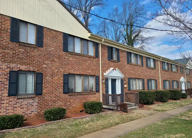 Property at 3300 Old Forest Rd Unit 004, Lynchburg, VA, 24501, 2 beds, 1 bath, [object Object]
