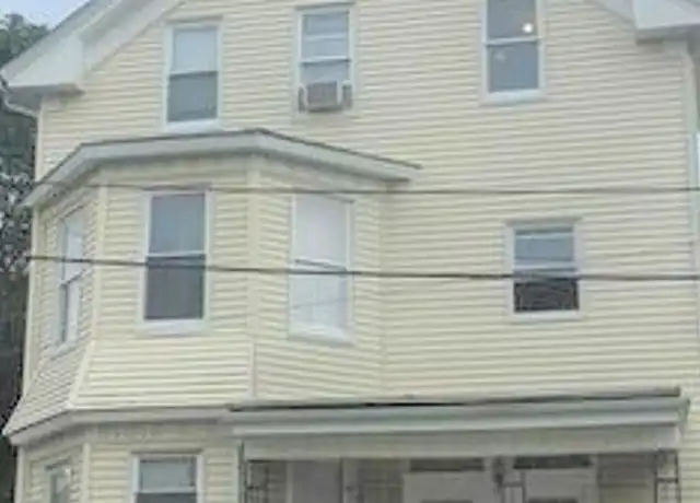 Property at 2 Bernon St Unit 3, Providence, RI, 02908, 2 beds, 1 bath, [object Object]