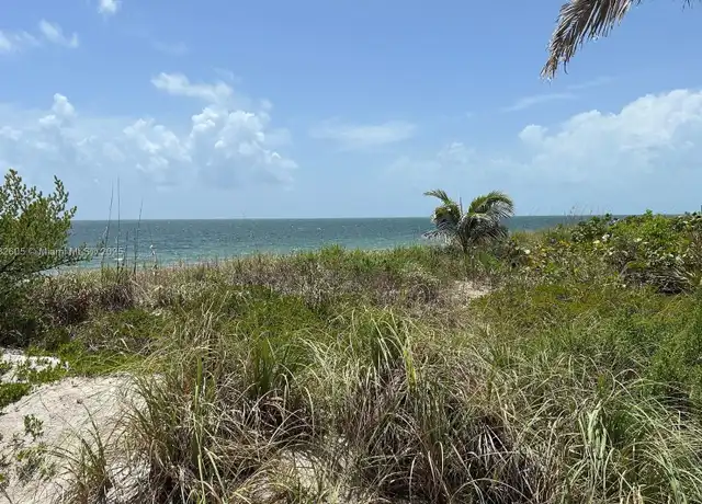 Property at 609 Ocean Dr Unit 3G, Key Biscayne, FL, 33149, 2 beds, 2 baths, [object Object]