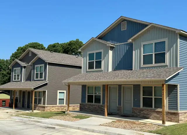 Property at 96 N School St Unit 3, Charleston, AR, 72933, 2 beds, 1.5 baths, [object Object]