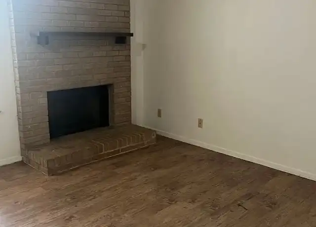 Property at 2813 1/2 Rio Grande St Unit 3 K438, Austin, TX, 78705, 1 bed, 1 bath, [object Object]