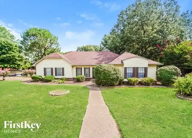 Property at 8066 S Regis Pl, Cordova, TN, 38018, 4 beds, 2 baths, [object Object]