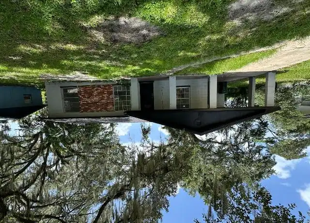 Property at 2209 NW 24th Rd, Ocala, FL, 34475, 3 beds, 2 baths, [object Object]