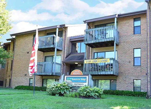 Photo of 299 Snow Cap Ct, Glen Burnie, MD 21061
