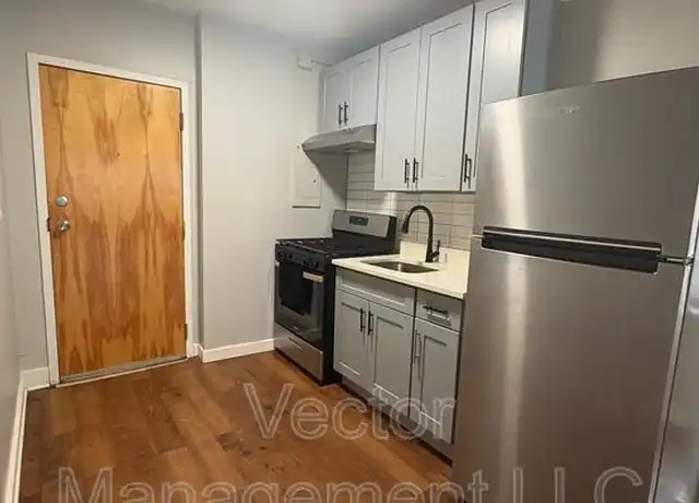 Property at 1476 Chapel St #206, New Haven, CT, 06511, 2 beds, 1 bath, [object Object]