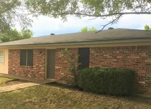 Property at 213 Southside Dr, Sanger, TX, 76266, 3 beds, 1 bath, [object Object]