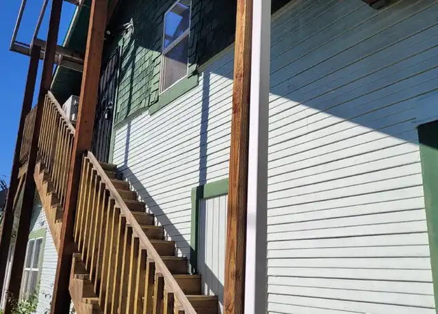 Property at 368 E Dean Ave Unit B, Sutherlin, OR, 97479, 2 beds, 1 bath, [object Object]