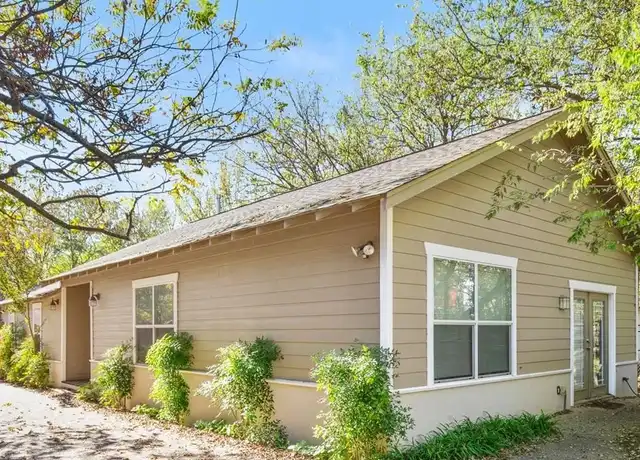 Property at 910 E 51st St, Austin, TX, 78751, 4 beds, 2.5 baths, [object Object]