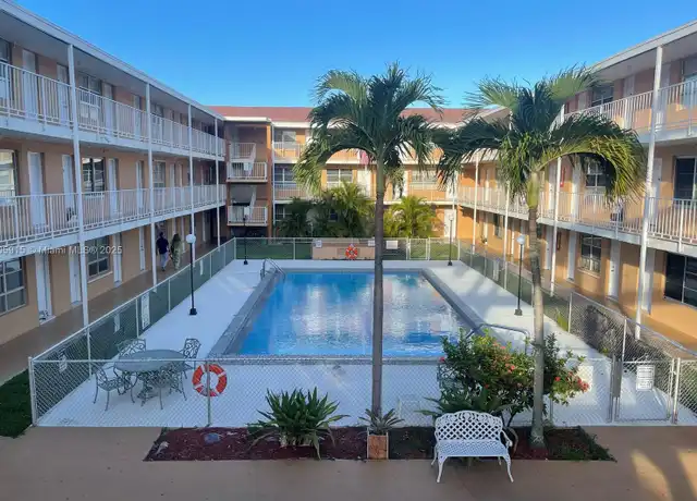 Property at 3881 W Flagler St #223, Coral Gables, FL, 33134, 2 beds, 1 bath, [object Object]