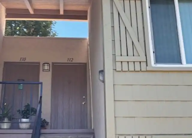 Property at 23251 Los Alisos Blvd Unit 112, Lake Forest, CA, 92630, 1 bed, 1 bath, [object Object]