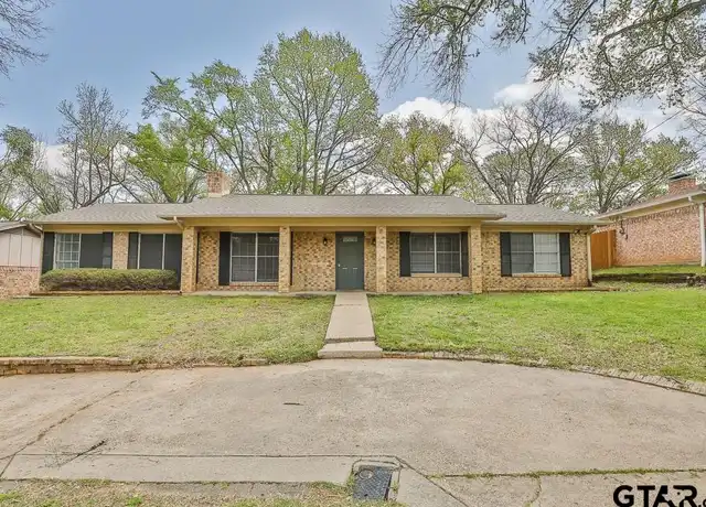 Property at 2908 Golden Rd, Tyler, TX, 75701, 3 beds, 2 baths, [object Object]