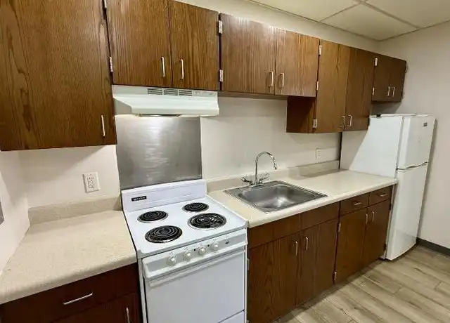 Property at 622 17th St, Beaver Falls, PA, 15010, 1 bed, 1 bath, [object Object]