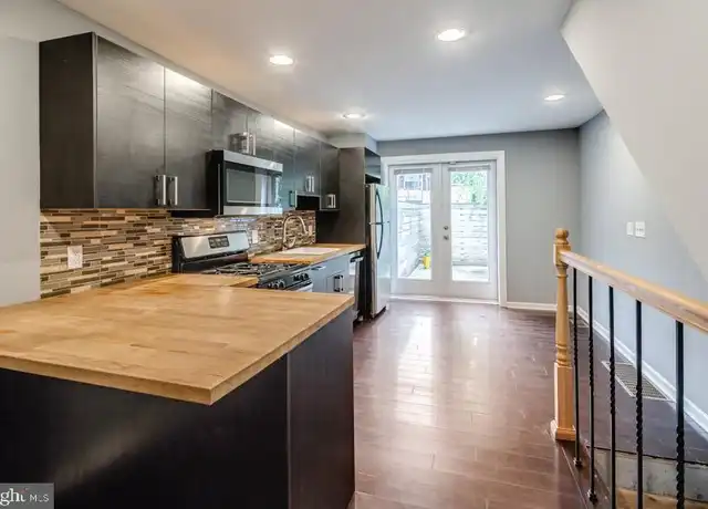 Property at 932 N Hancock St, Philadelphia, PA, 19123, 1 bed, 1 bath, [object Object]
