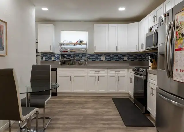 Property at 866 W Lake Mead Blvd, Las Vegas, NV, 89106, 1 bed, 1 bath, [object Object]