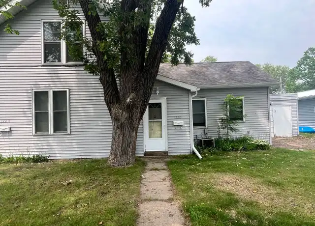 Property at 1220 Garfield Ave, Altoona, WI, 54720, 3 beds, 1 bath, [object Object]