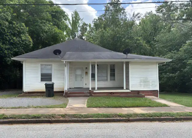 Property at 23 W Roy St, Rock Hill, SC, 29730, 2 beds, 1 bath, [object Object]
