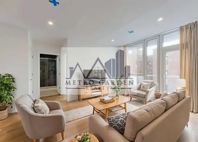 Property at 13828 Queens Blvd Unit 7H, Briarwood, NY, 11435, 2 beds, 1 bath, [object Object]