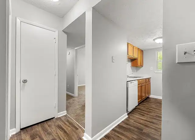 Property at Bradford Gwinnett Townhomes - 100 Castor Dr, Norcross, GA, 30071, 1 bed, 1 bath, [object Object]