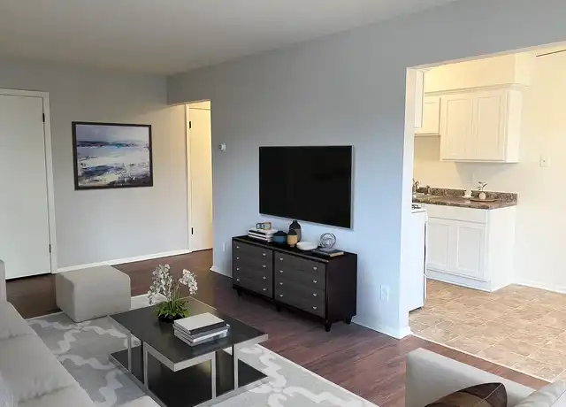 Property at Como Court - 1005 15th Ave SE, Minneapolis, MN, 55414, 0 beds, 1 bath, [object Object]