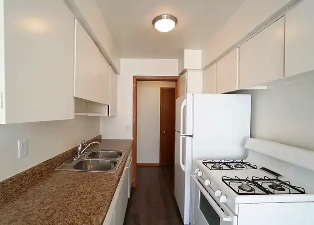 Property at Como Court - 1005 15th Ave SE, Minneapolis, MN, 55414, 2 beds, 1 bath, [object Object]