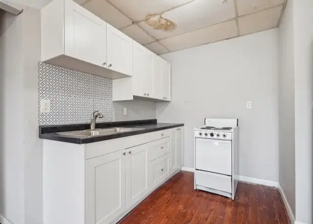 Property at 227 Allen St #6, Waterloo, IA, 50701, 0 beds, 1 bath, [object Object]