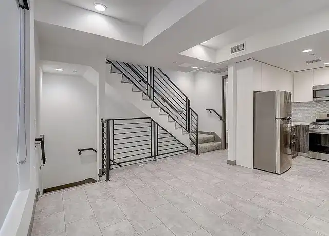 Property at 3821 W Avenue 43, Los Angeles, CA, 90041, 2 beds, 2 baths, [object Object]