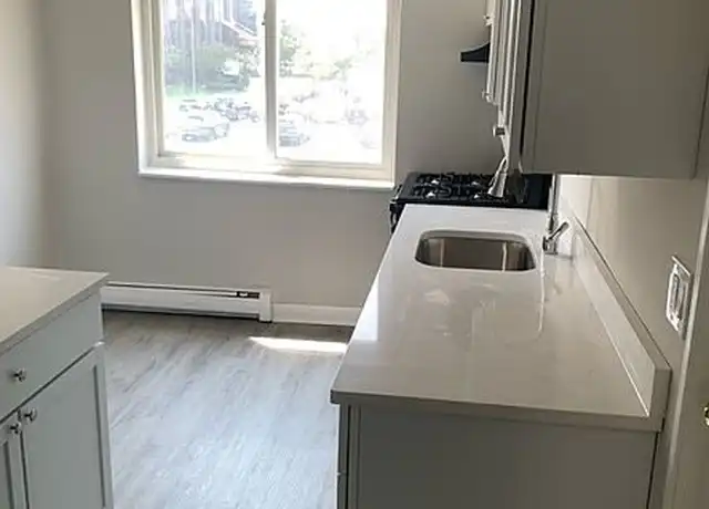 Property at 329 Hawthorne Cir Unit 2, Mt Prospect, IL, 60056, 2 beds, 1 bath, [object Object]