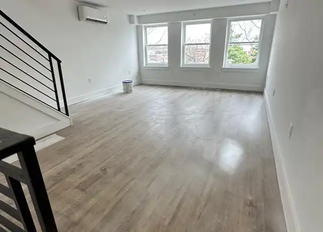 Property at 2519 N 7th St Unit 3, Philadelphia, PA, 19133, 2 beds, 2 baths, [object Object]