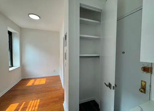 Property at 206 Thompson St Unit 1, New York, NY, 10012, 1 bed, 1 bath, [object Object]