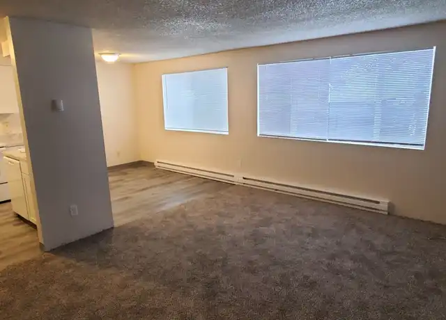 Property at 1061 SW Washington Ave, Corvallis, OR, 97333, 2 beds, 1 bath, [object Object]
