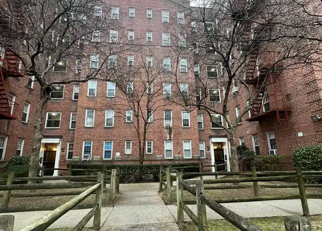 Property at 786 Bronx River Rd Unit B37, Yonkers, NY, 10708, 1 bed, 1 bath, [object Object]