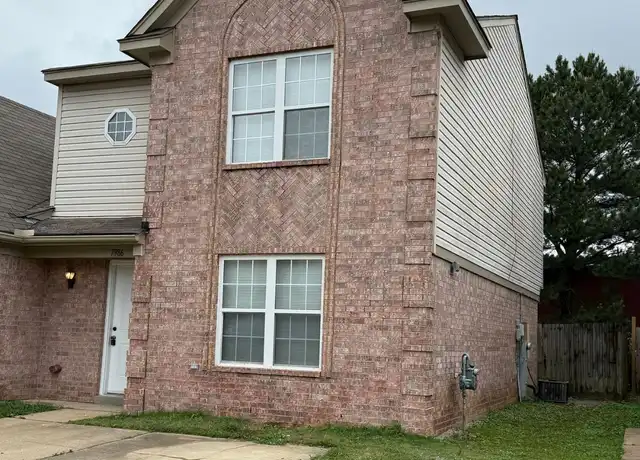 Property at 7986 Marsha Woods Dr, Memphis, TN, 38125, 3 beds, 2 baths, [object Object]