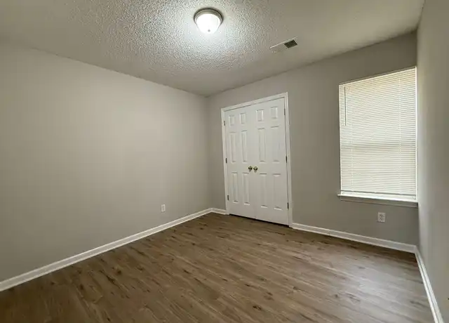 Property at 7986 Marsha Woods Dr, Memphis, TN, 38125, 3 beds, 2 baths, [object Object]