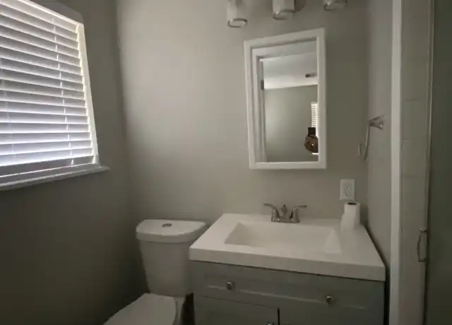 Property at 924 N 59th St, Waco, TX, 76710, 3 beds, 2 baths, [object Object]