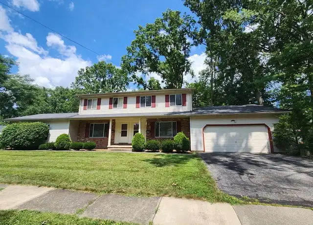 Property at 2407 Hillcrest Dr, Stow, OH, 44224, 3 beds, 1.5 baths, [object Object]