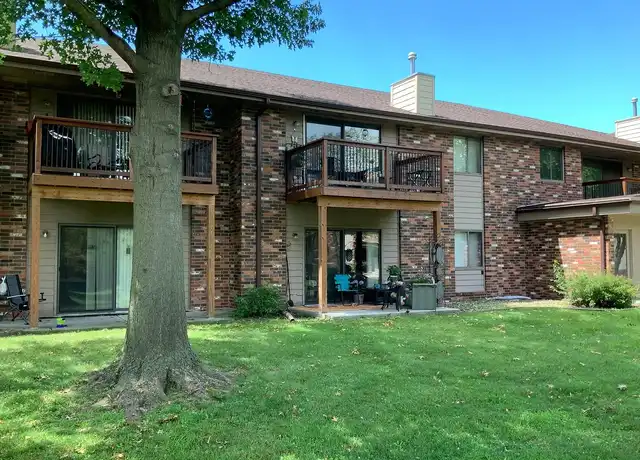 Property at Stanton Apartments - 2200 Stanton Ave, Des Moines, IA, 50321, 2 beds, 1 bath, [object Object]