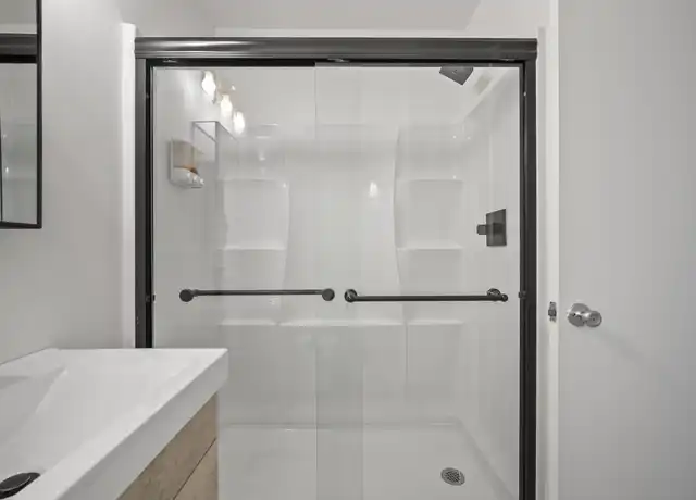 Property at 910 Shelby Ave #202, Nashville, TN, 37206, 1 bed, 1 bath, [object Object]