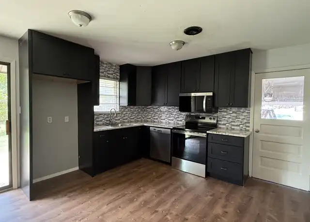 Property at 1606 Azalea Dr, Arlington, TX, 76013, 4 beds, 2 baths, [object Object]