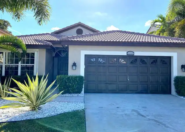 Property at 1362 SW 178th Way, Pembroke Pines, FL, 33029, 4 beds, 3 baths, [object Object]