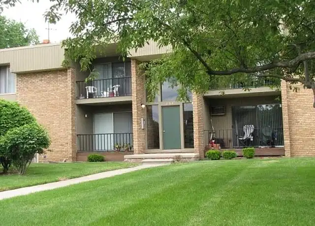 Property at Madison Park Apartments - 31430 John R Rd, Madison Heights, MI, 48071, 1 bed, 1 bath, [object Object]